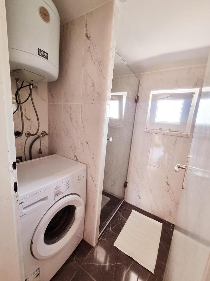 Apartment VI & La Electric Scooters Included Вир Экстерьер фото