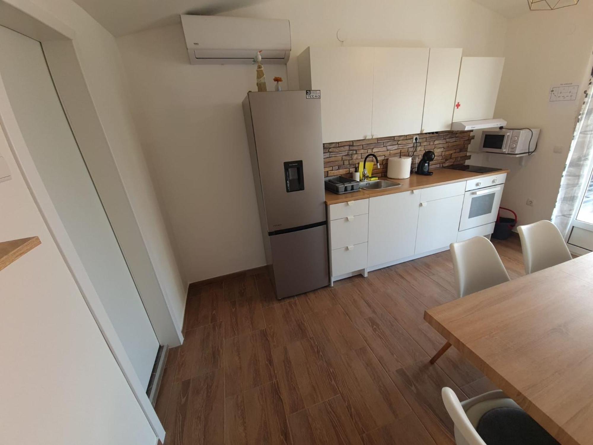 Apartment VI & La Electric Scooters Included Вир Экстерьер фото